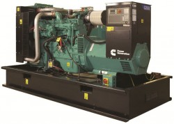 Дизельный генератор Cummins C200D5e с АВР